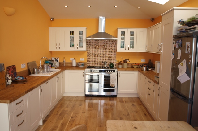 New kitchen in mews cottage extension